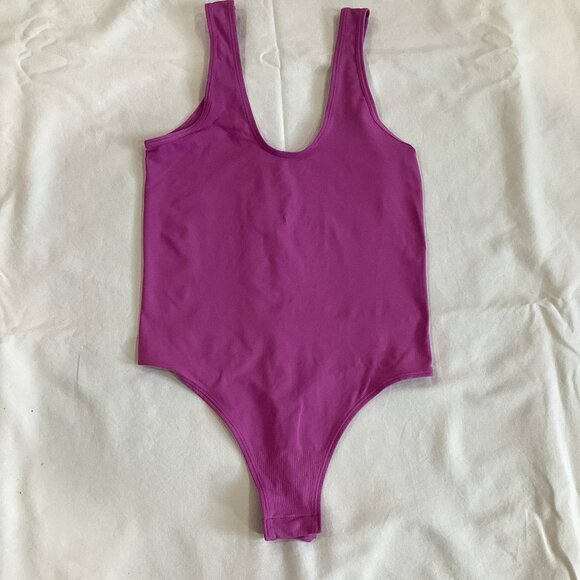 Maidenform Seamless Thong Bodysuit in Orchid - Small - Picture 1 of 7
